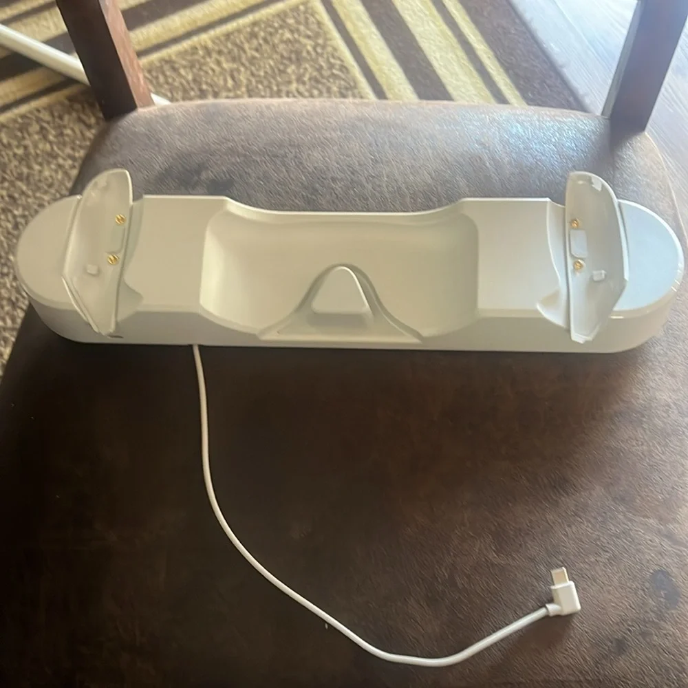Oculus quest 2 charging dock